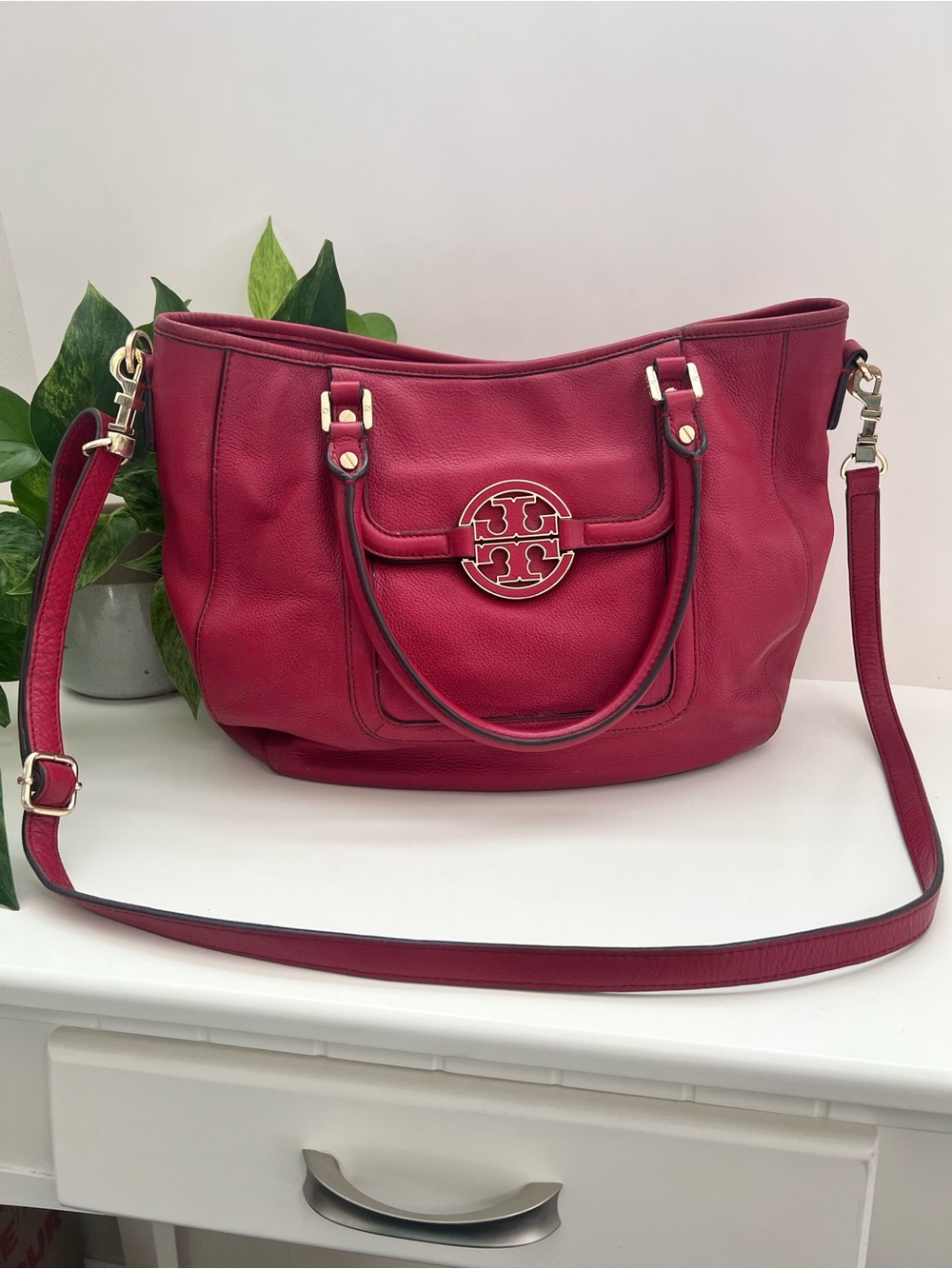 Tory Burch Amanda Pebbled Leather Hobo Crossbody Purse, Cherry Red 🍒